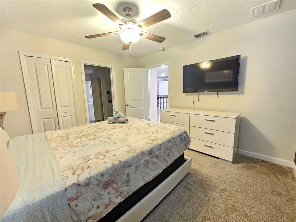 En Venta: $799,000 (8 camas, 5 baños, 4289 Pies cuadrados)