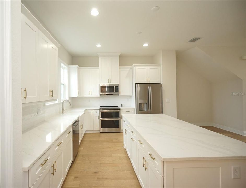 For Rent: $4,300 (4 beds, 3 baths, 2405 Square Feet)