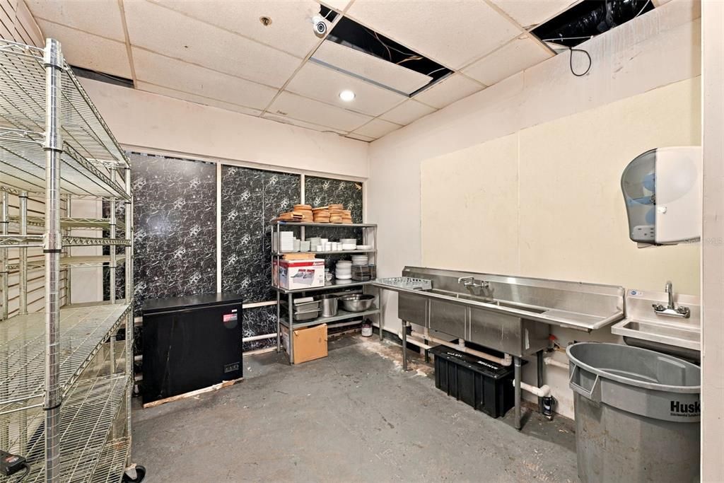 For Sale: $160,200 (0 beds, 0 baths, 8900 Square Feet)