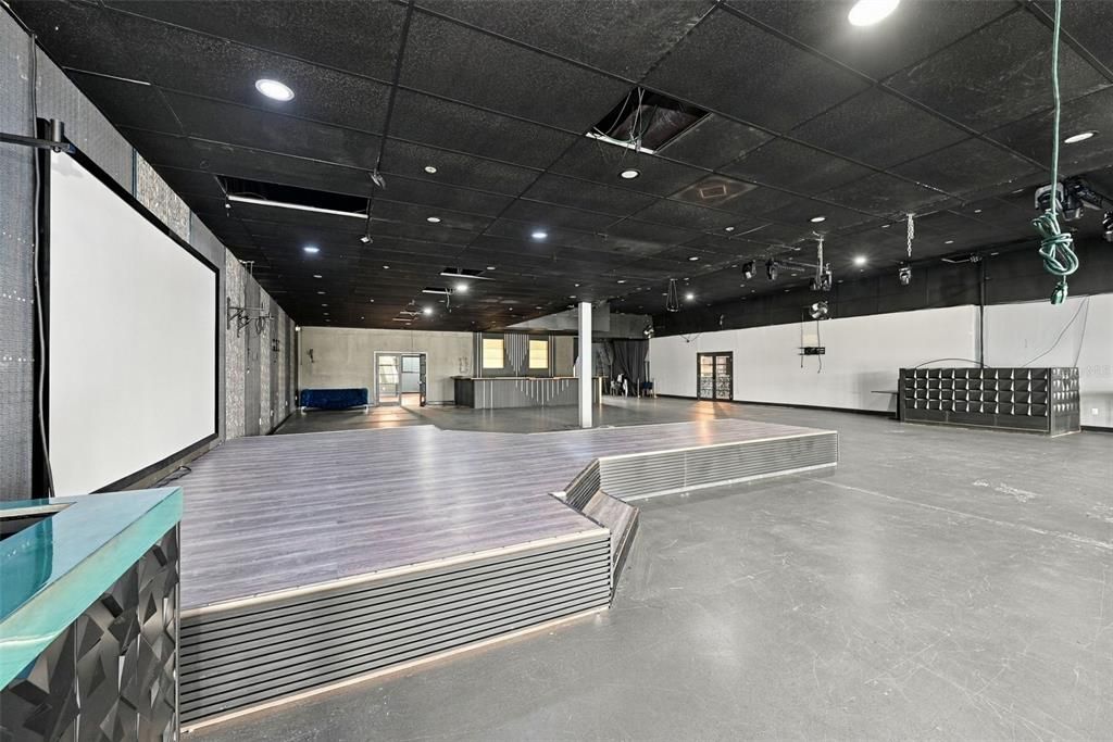 For Sale: $160,200 (0 beds, 0 baths, 8900 Square Feet)