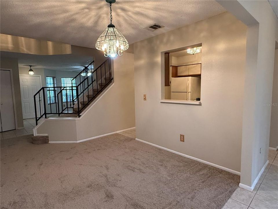 В аренду: $1,795 (3 спален, 2 ванн, 1335 Квадратных фут)
