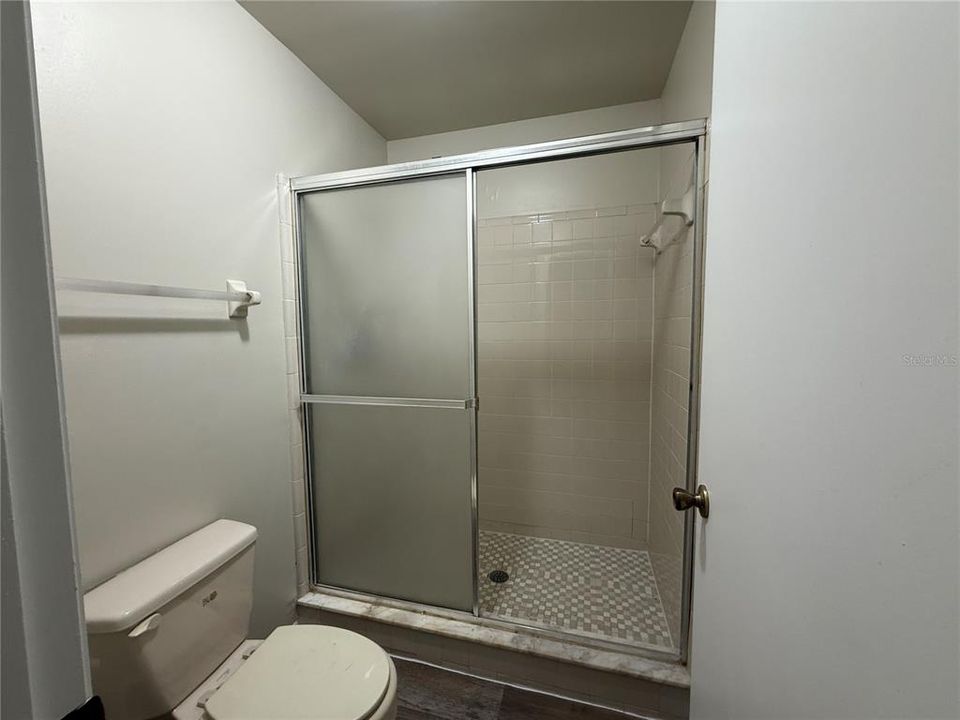 В аренду: $1,795 (3 спален, 2 ванн, 1335 Квадратных фут)