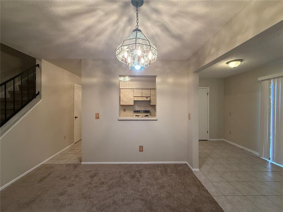 В аренду: $1,795 (3 спален, 2 ванн, 1335 Квадратных фут)