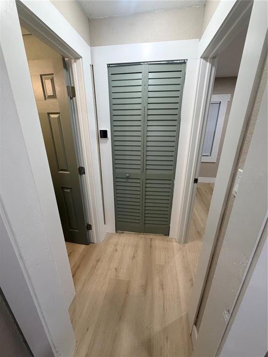 В аренду: $1,900 (2 спален, 2 ванн, 813 Квадратных фут)