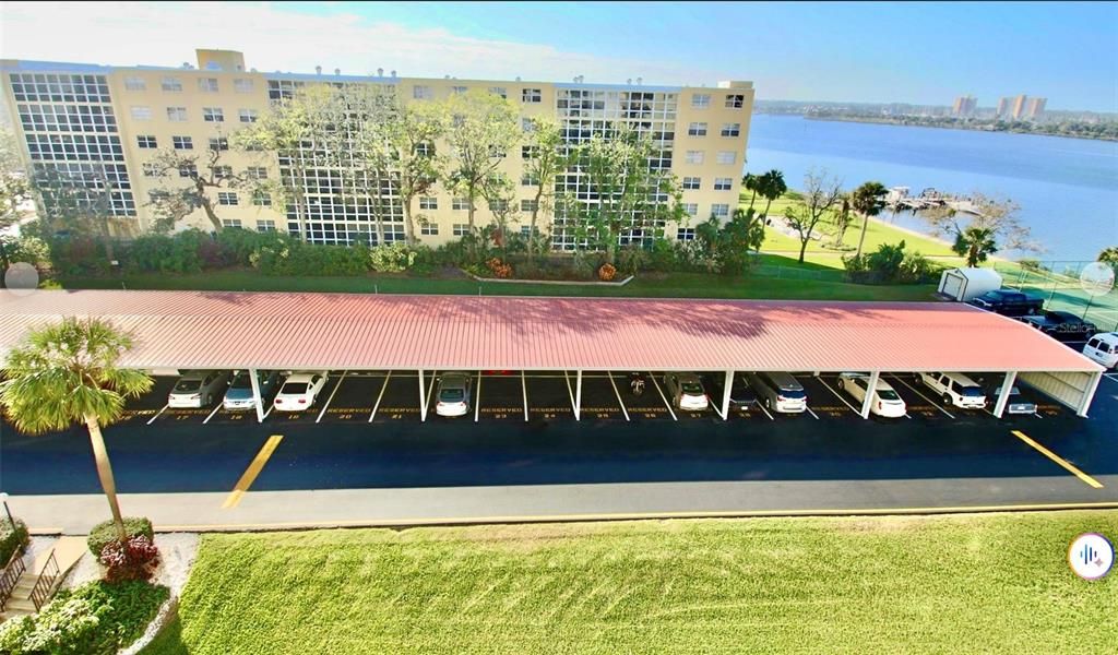 На продажу: $235,000 (2 спален, 2 ванн, 1095 Квадратных фут)