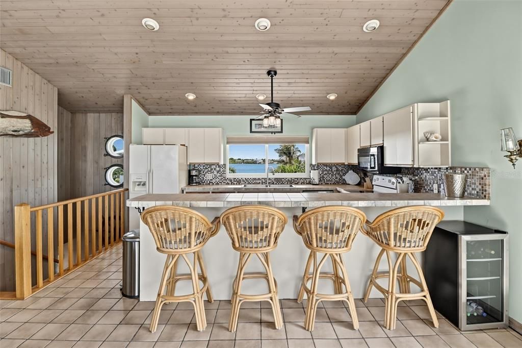 For Sale: $4,500,000 (4 beds, 3 baths, 2620 Square Feet)