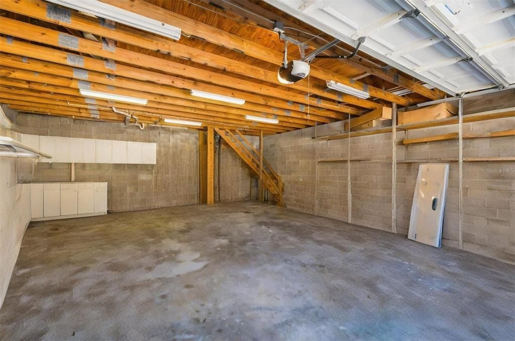 На продажу: $639,900 (5 спален, 4 ванн, 2570 Квадратных фут)
