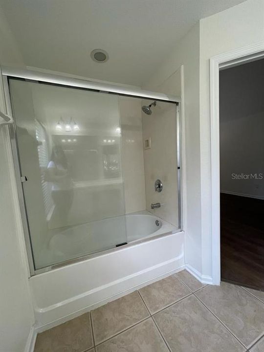 В аренду: $2,350 (3 спален, 2 ванн, 1665 Квадратных фут)