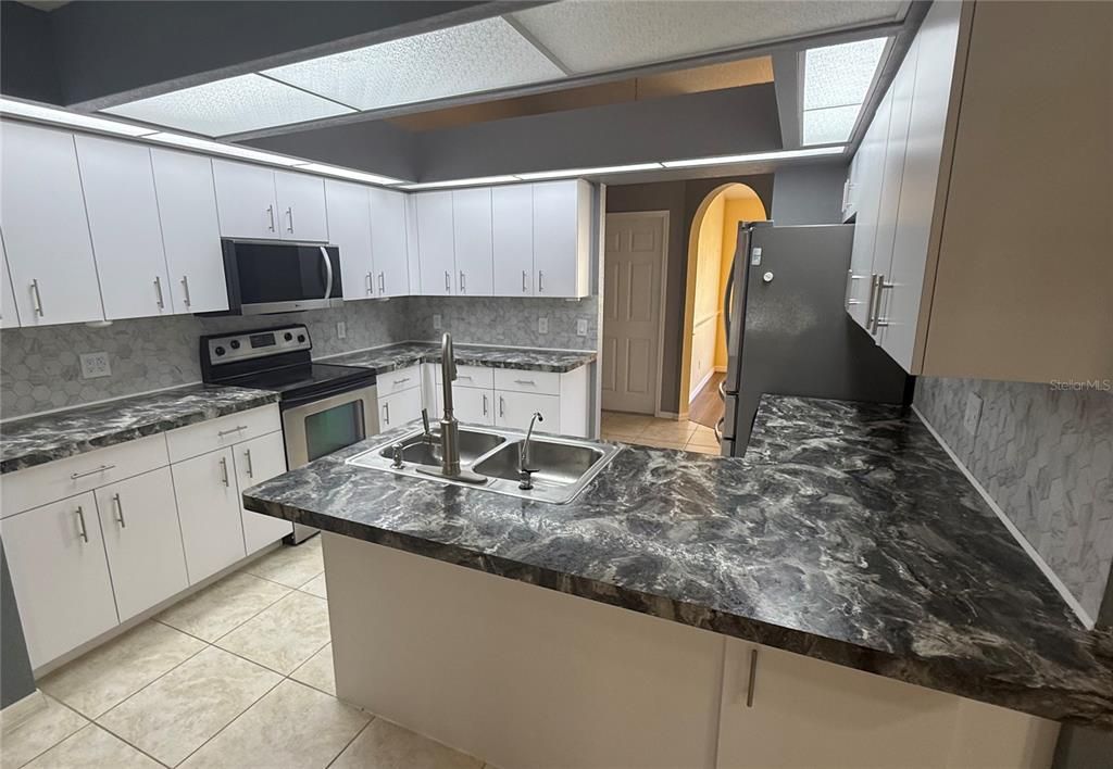 En Venta: $299,000 (3 camas, 2 baños, 1614 Pies cuadrados)