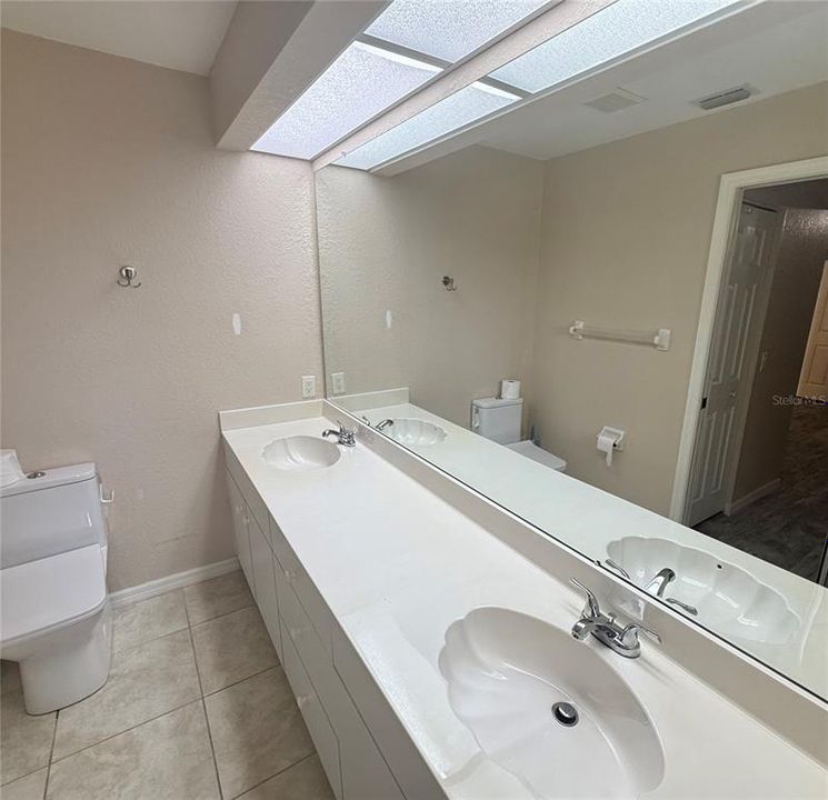 En Venta: $299,000 (3 camas, 2 baños, 1614 Pies cuadrados)