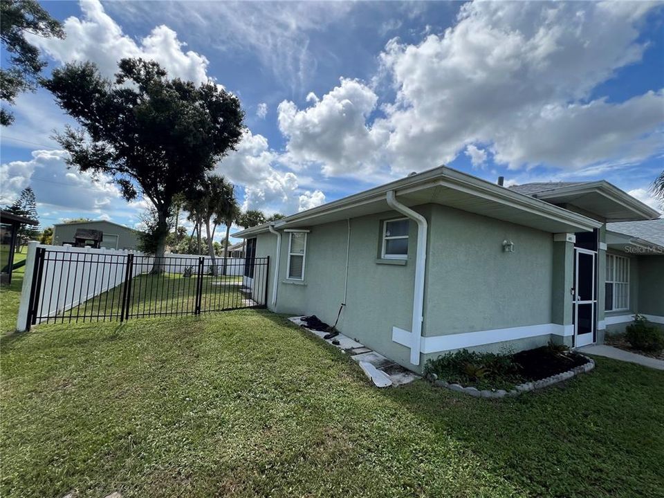 En Venta: $299,000 (3 camas, 2 baños, 1614 Pies cuadrados)