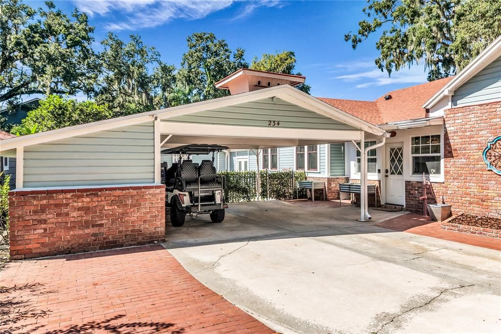 For Sale: $2,199,900 (5 beds, 4 baths, 3350 Square Feet)