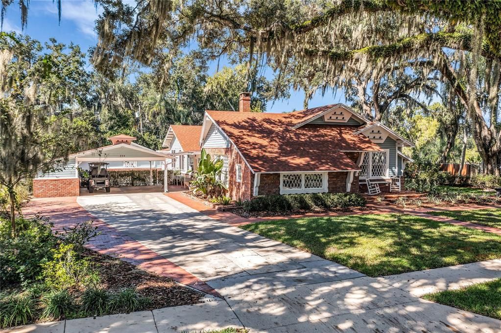 For Sale: $2,199,900 (5 beds, 4 baths, 3350 Square Feet)