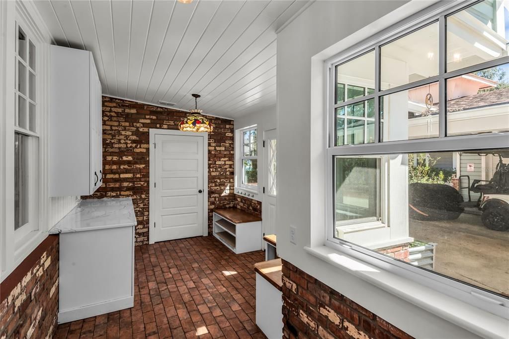 For Sale: $2,199,900 (5 beds, 4 baths, 3350 Square Feet)