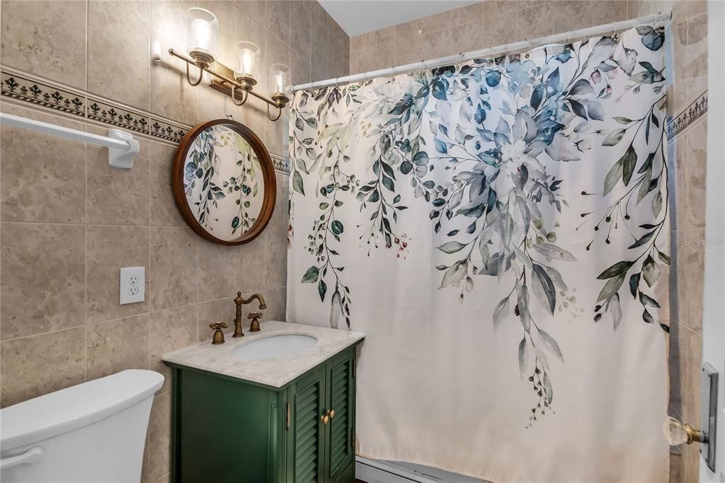 For Sale: $2,199,900 (5 beds, 4 baths, 3350 Square Feet)