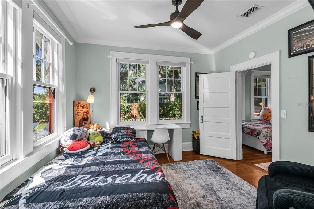 For Sale: $2,199,900 (5 beds, 4 baths, 3350 Square Feet)