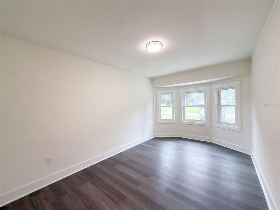 En Venta: $260,000 (3 camas, 2 baños, 1782 Pies cuadrados)