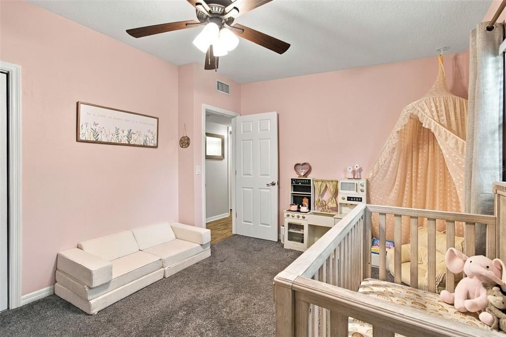 For Sale: $525,000 (3 beds, 2 baths, 1537 Square Feet)
