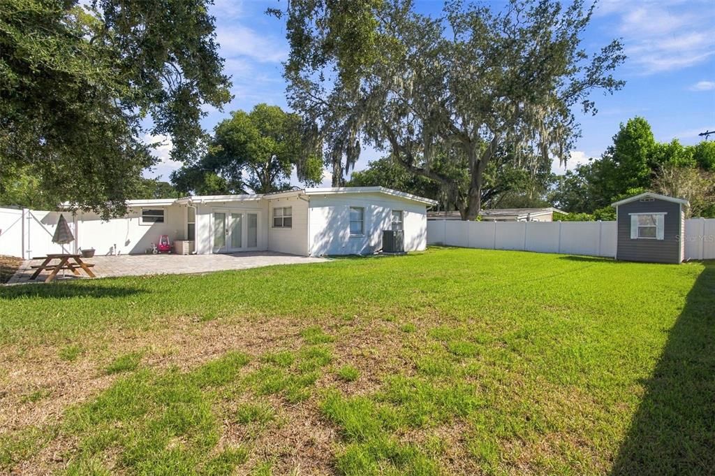 For Sale: $525,000 (3 beds, 2 baths, 1537 Square Feet)