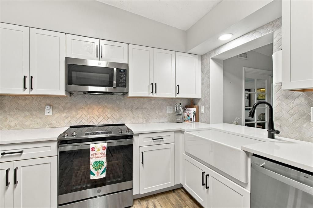 For Sale: $525,000 (3 beds, 2 baths, 1537 Square Feet)
