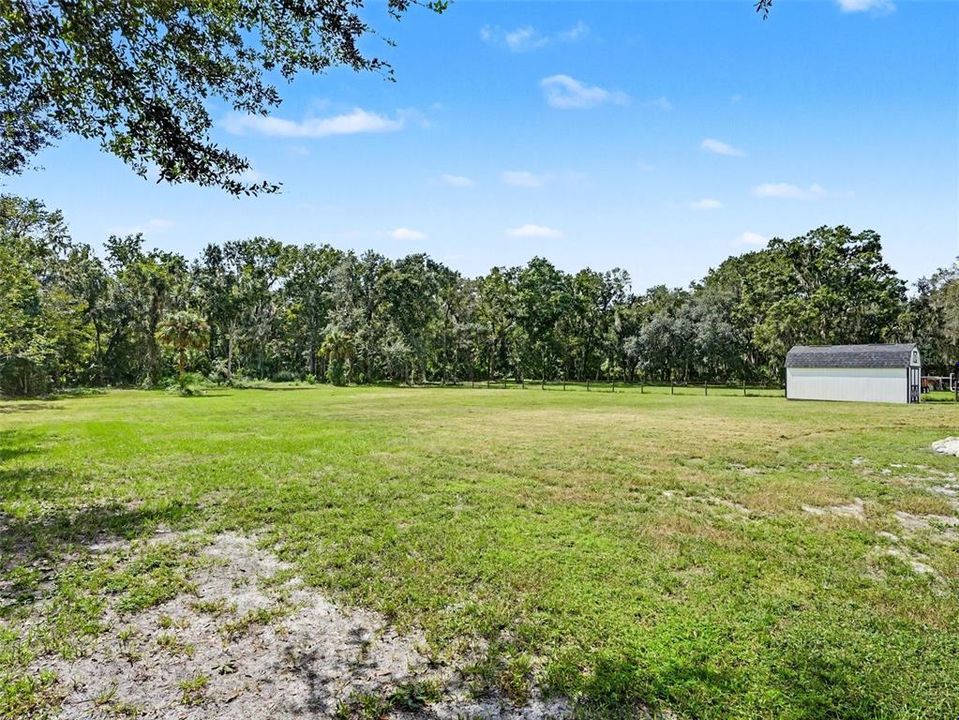 For Sale: $349,000 (3 beds, 2 baths, 1404 Square Feet)