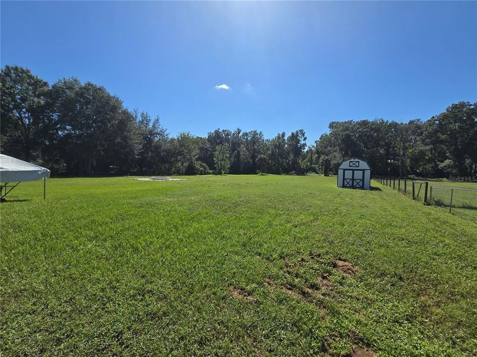 For Sale: $349,000 (3 beds, 2 baths, 1404 Square Feet)