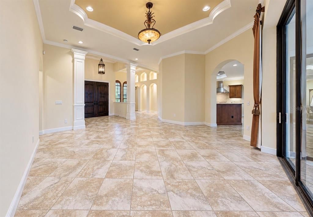 For Sale: $1,690,000 (4 beds, 3 baths, 4307 Square Feet)