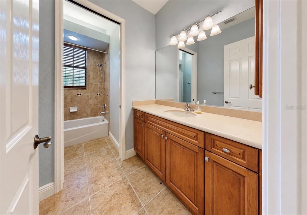 For Sale: $1,690,000 (4 beds, 3 baths, 4307 Square Feet)