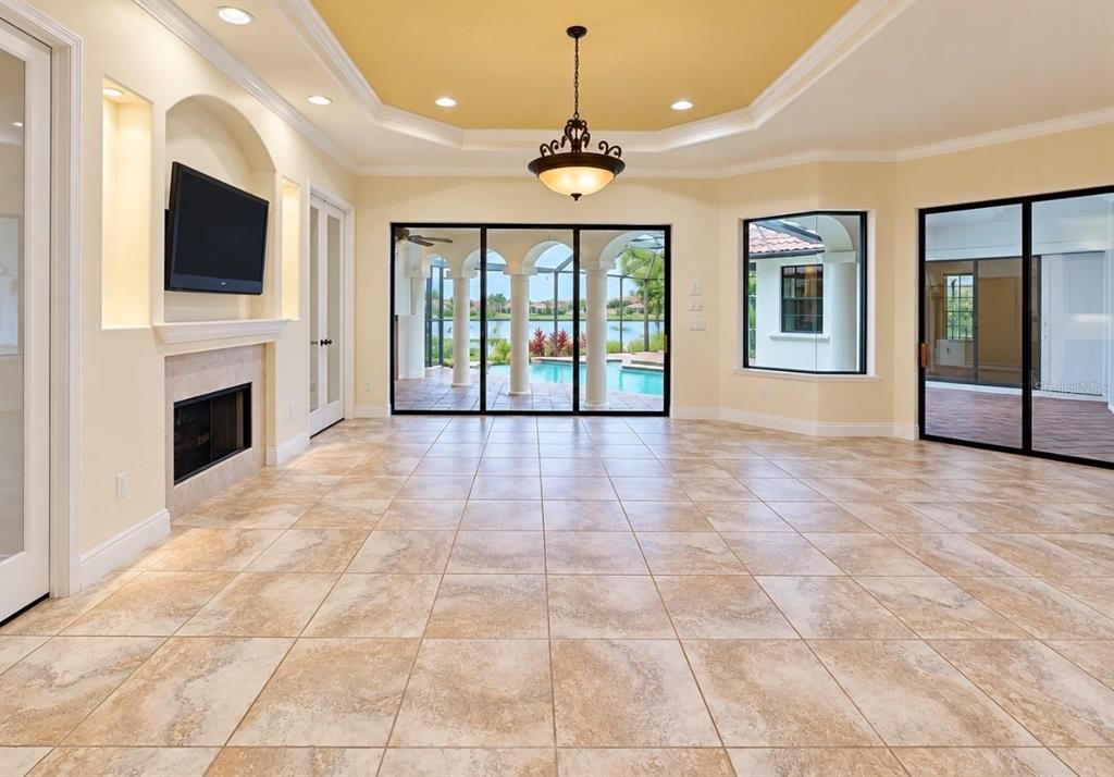 For Sale: $1,690,000 (4 beds, 3 baths, 4307 Square Feet)