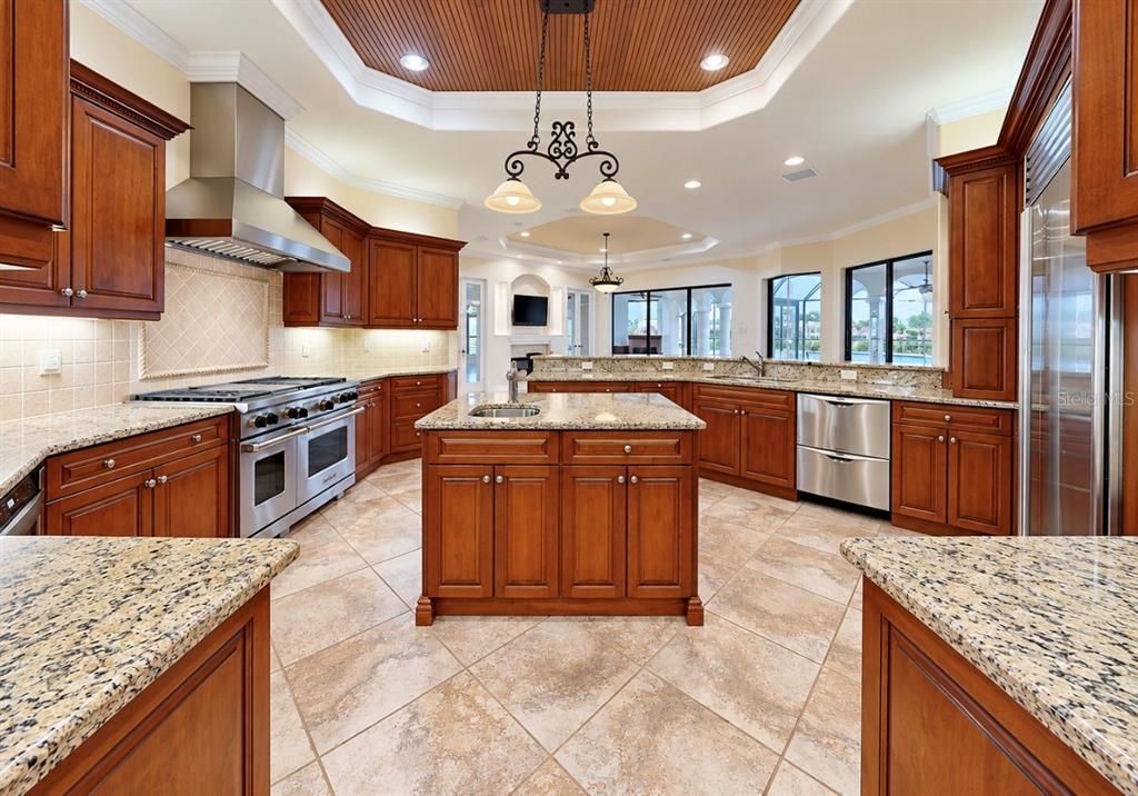 For Sale: $1,690,000 (4 beds, 3 baths, 4307 Square Feet)