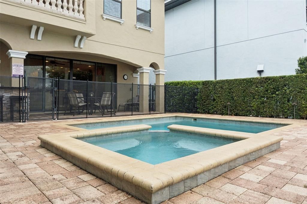 En Venta: $895,000 (5 camas, 4 baños, 3150 Pies cuadrados)
