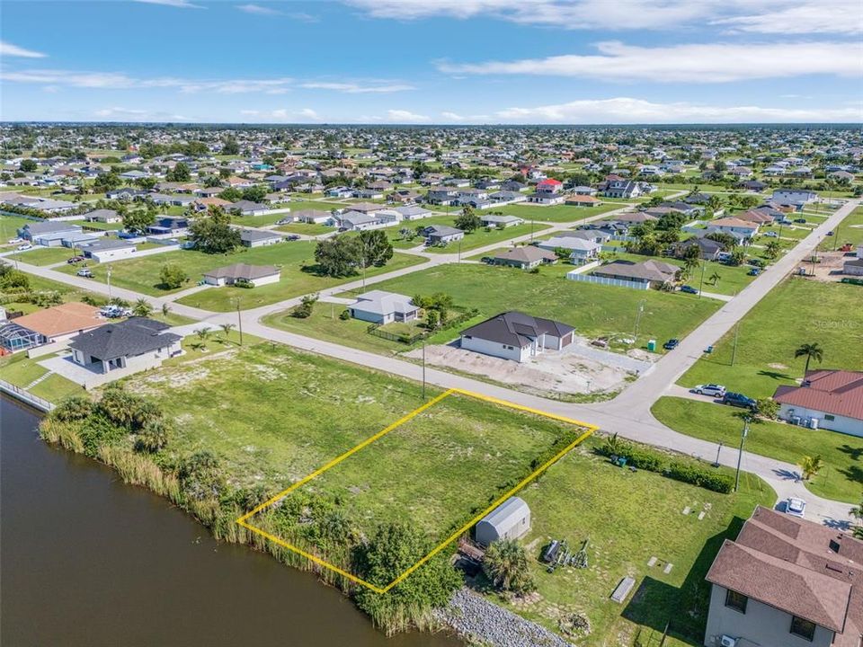 待售: $79,900 (0.23 acres)