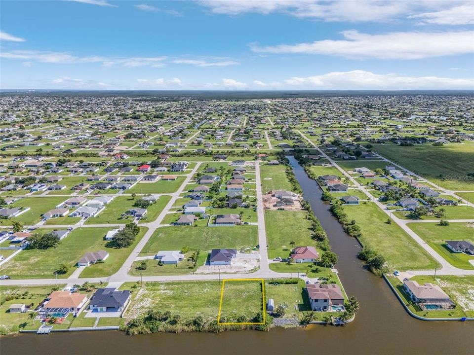 待售: $79,900 (0.23 acres)