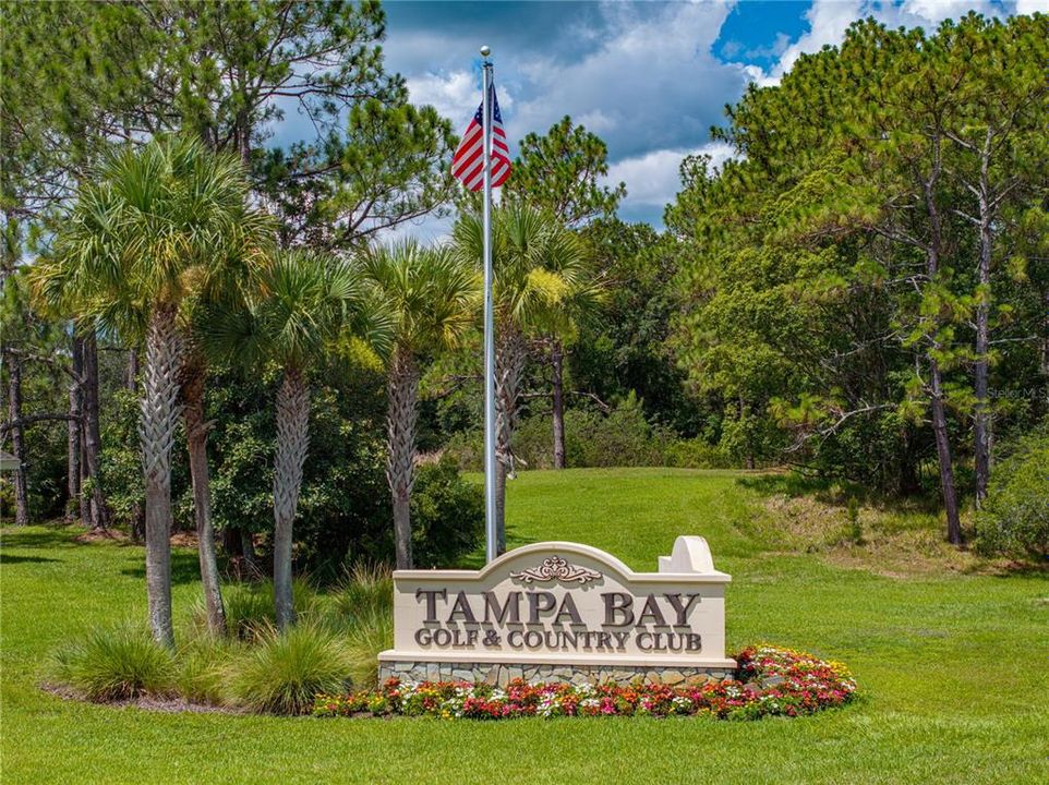 For Rent: $2,350 (2 beds, 2 baths, 1271 Square Feet)