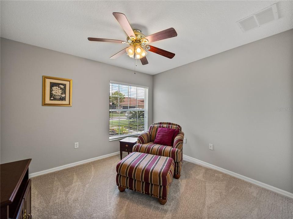 For Rent: $2,350 (2 beds, 2 baths, 1271 Square Feet)