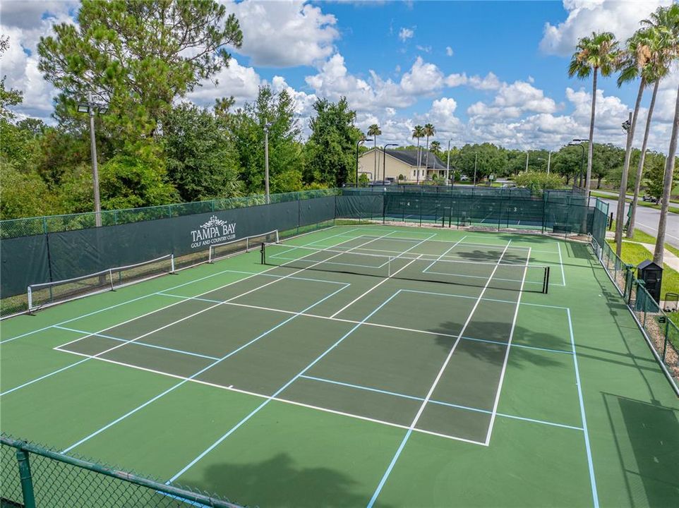 For Rent: $2,350 (2 beds, 2 baths, 1271 Square Feet)