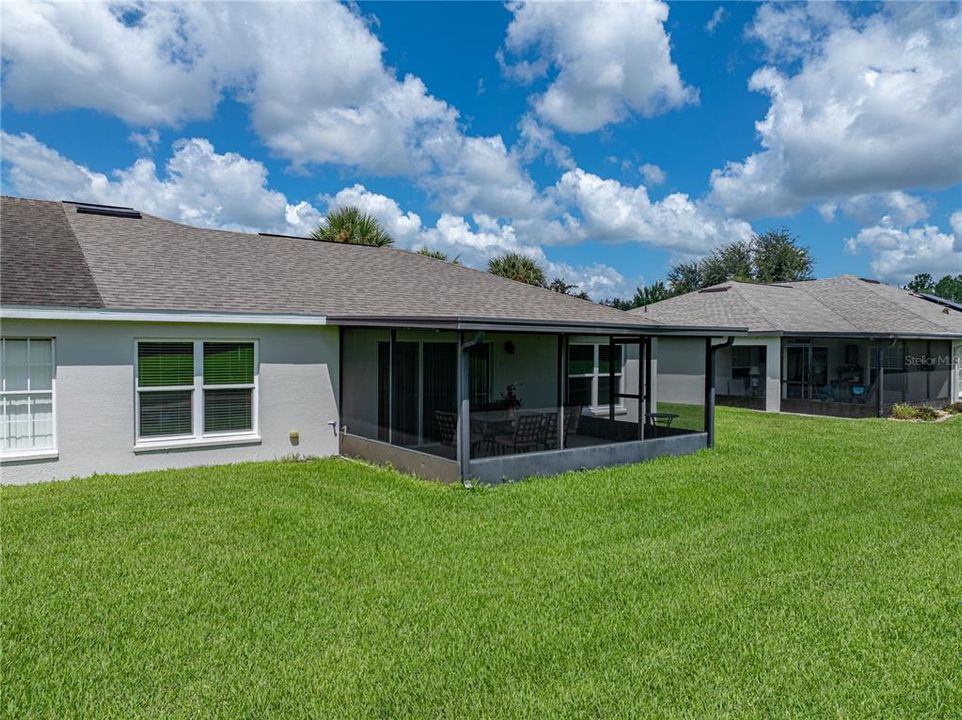 For Rent: $2,350 (2 beds, 2 baths, 1271 Square Feet)
