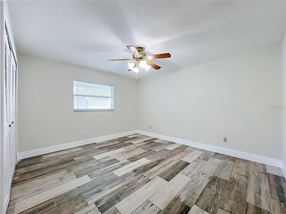For Sale: $575,000 (4 beds, 2 baths, 1891 Square Feet)