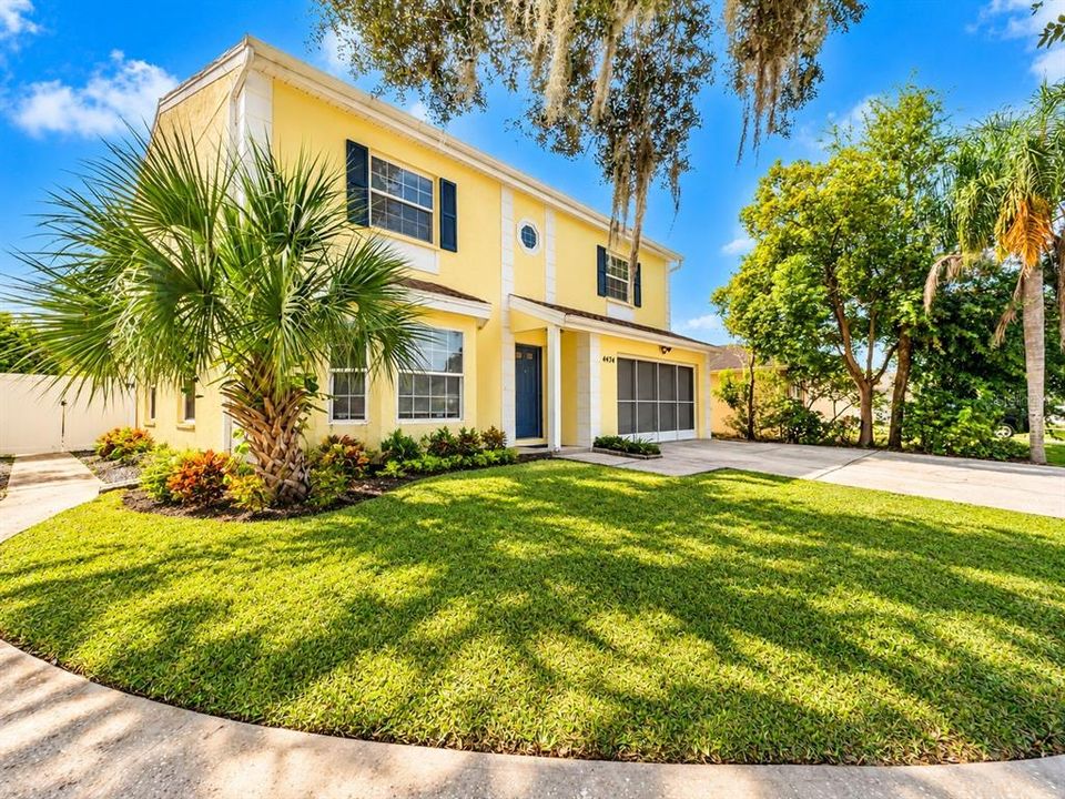En Venta: $420,000 (4 camas, 2 baños, 2844 Pies cuadrados)
