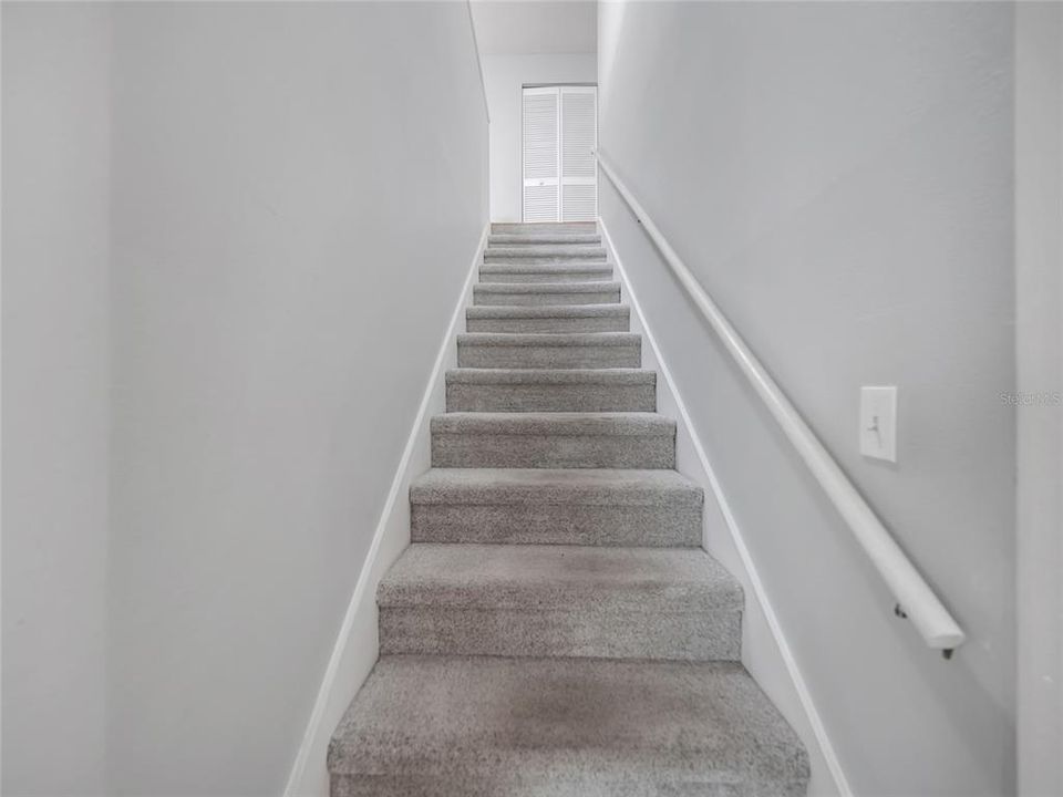 En Venta: $420,000 (4 camas, 2 baños, 2844 Pies cuadrados)