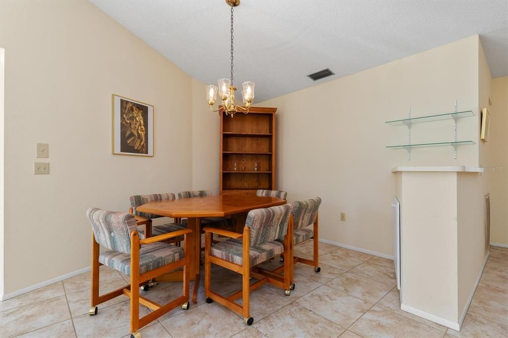 En Venta: $189,000 (2 camas, 2 baños, 1243 Pies cuadrados)