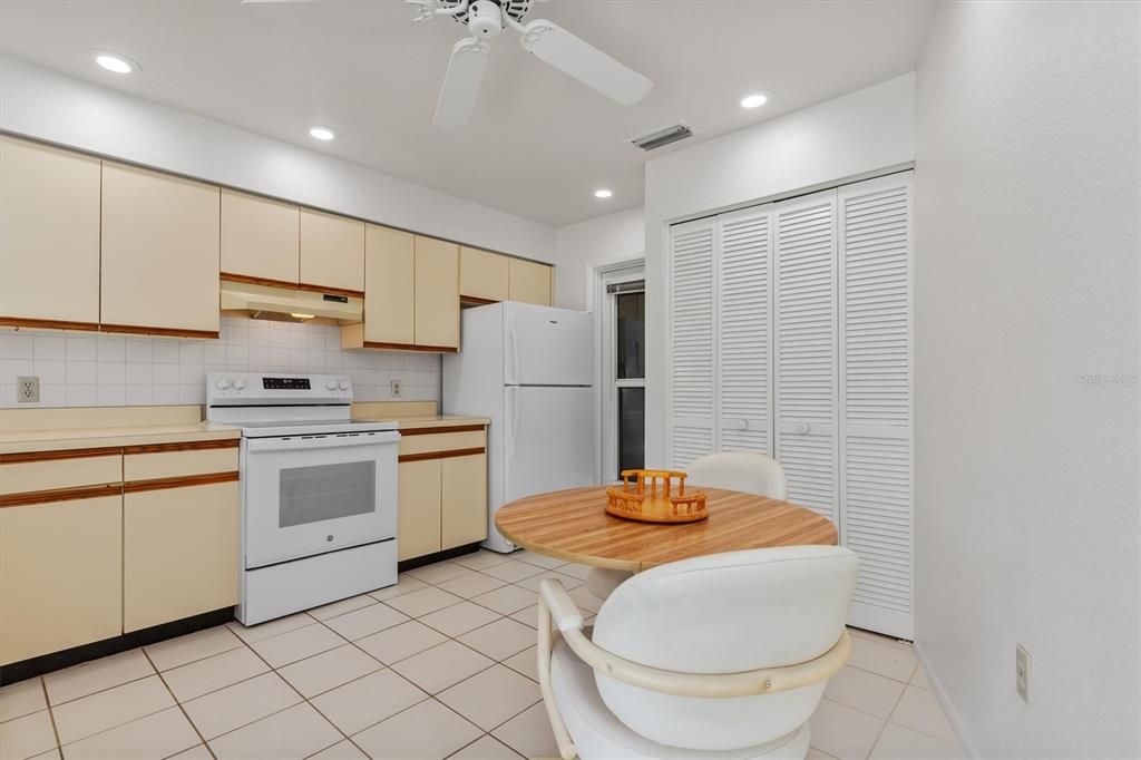 En Venta: $189,000 (2 camas, 2 baños, 1243 Pies cuadrados)