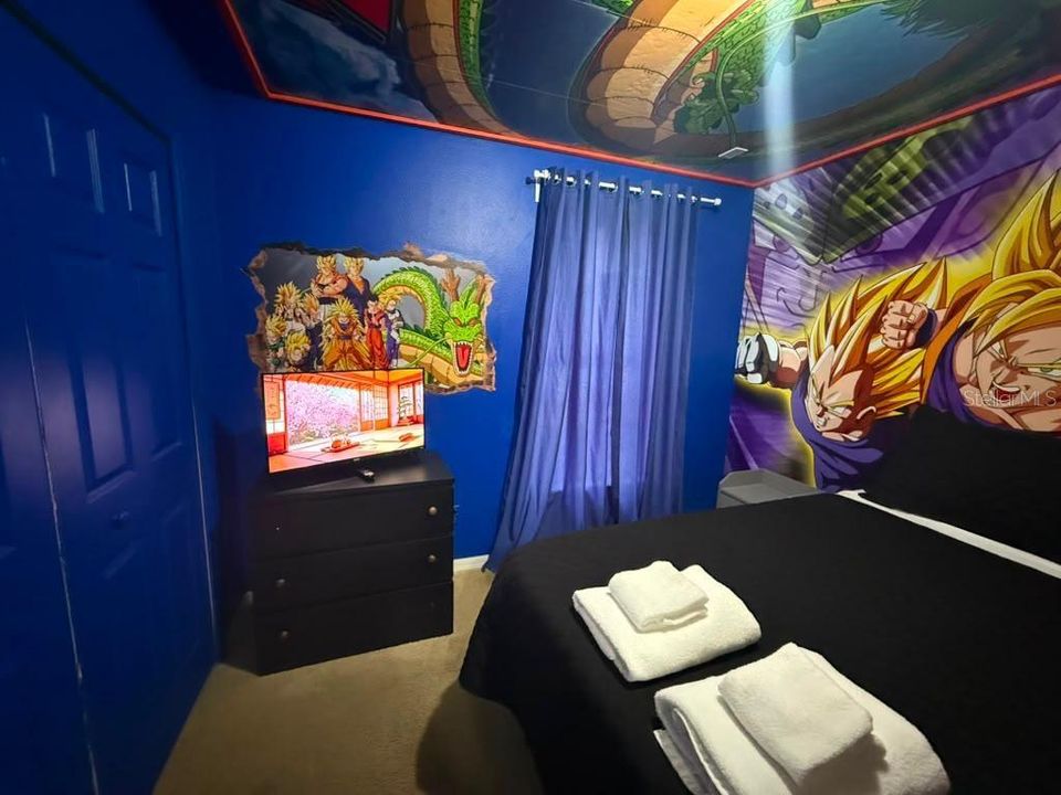 En Renta: $2,400 (4 camas, 3 baños, 1619 Pies cuadrados)