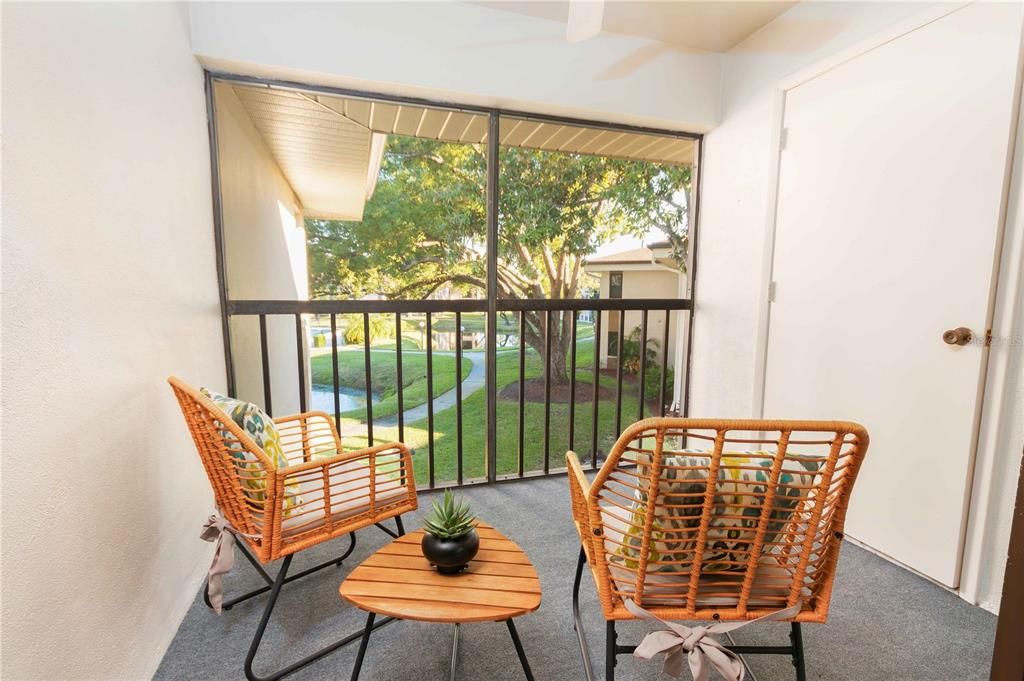 En Venta: $219,900 (2 camas, 2 baños, 1000 Pies cuadrados)