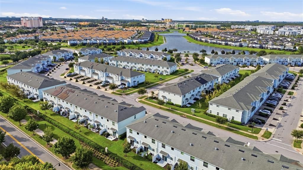 На продажу: $330,000 (3 спален, 2 ванн, 1797 Квадратных фут)