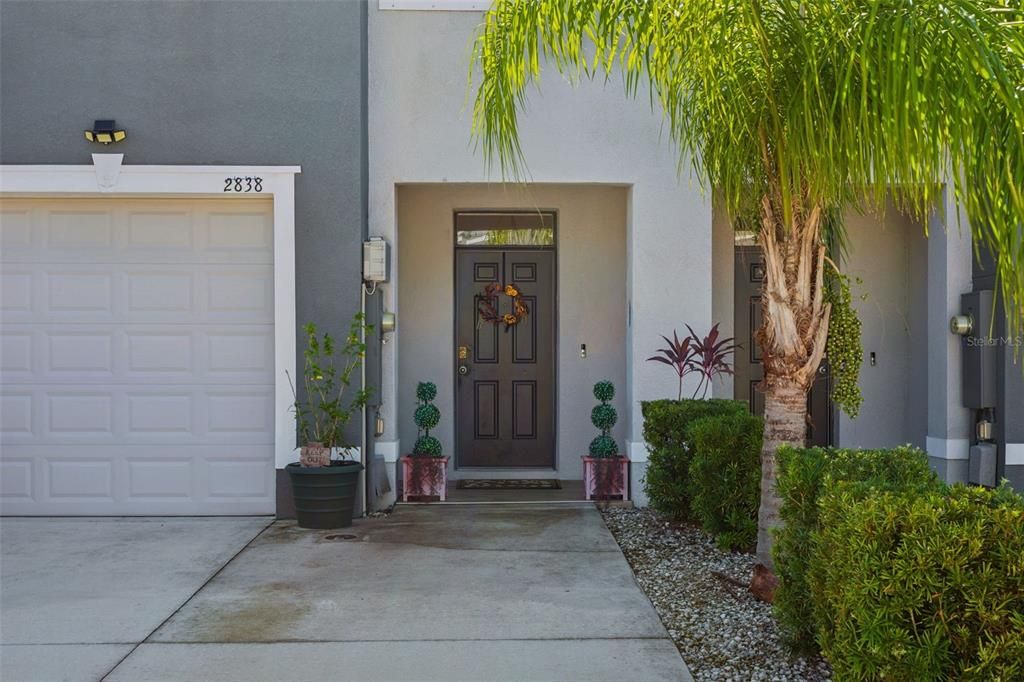 For Sale: $305,000 (3 beds, 2 baths, 1673 Square Feet)