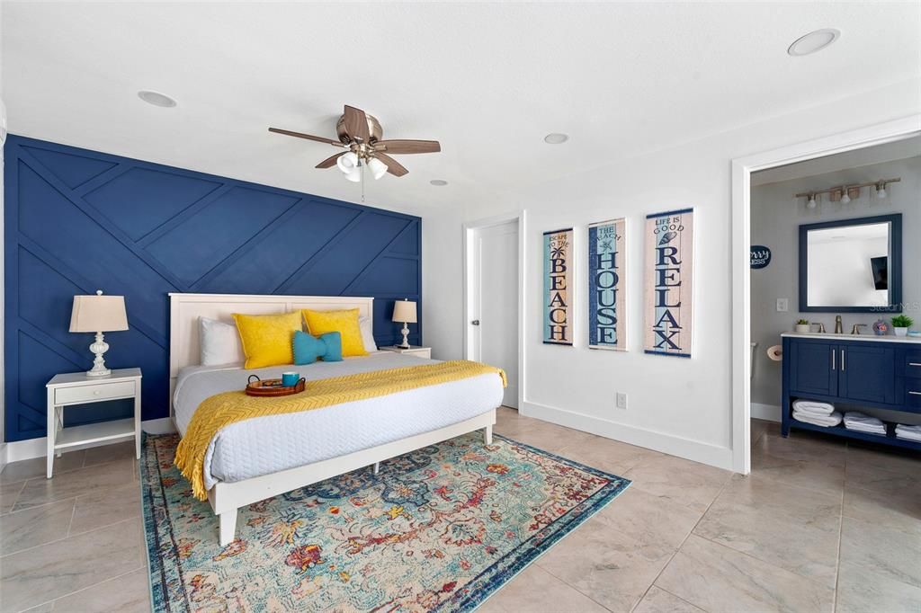 For Sale: $1,615,000 (6 beds, 4 baths, 2933 Square Feet)