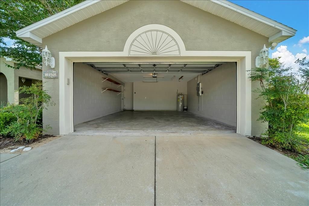For Rent: $1,700 (3 beds, 2 baths, 1454 Square Feet)