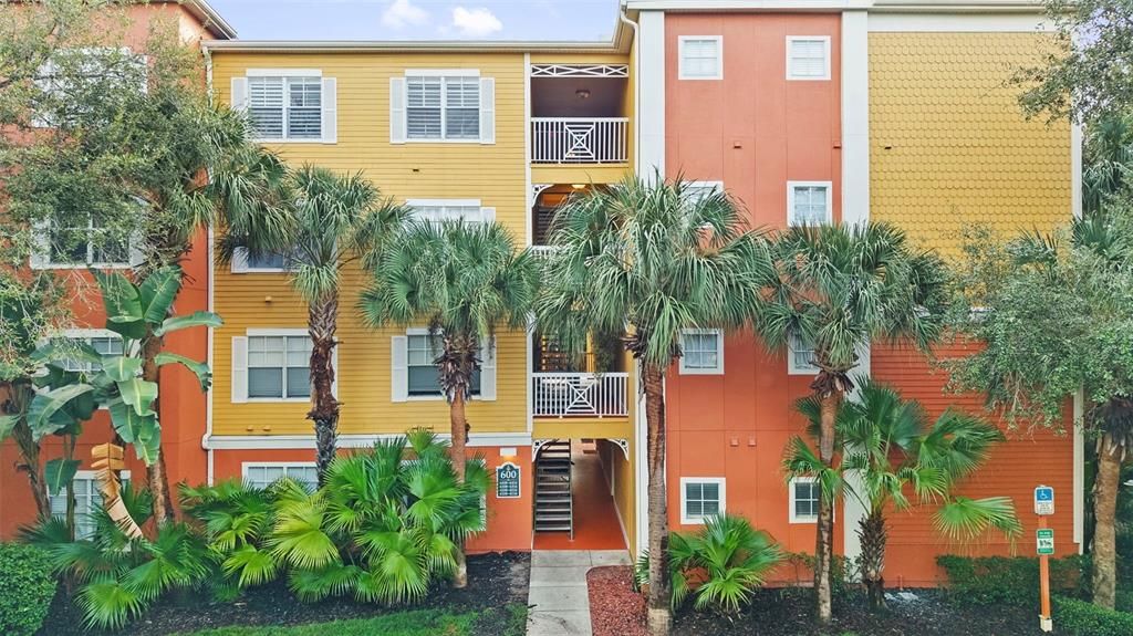 En Venta: $299,000 (2 camas, 2 baños, 1158 Pies cuadrados)