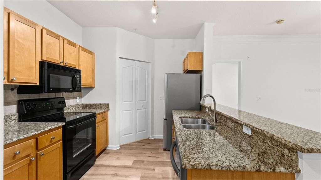 En Venta: $299,000 (2 camas, 2 baños, 1158 Pies cuadrados)